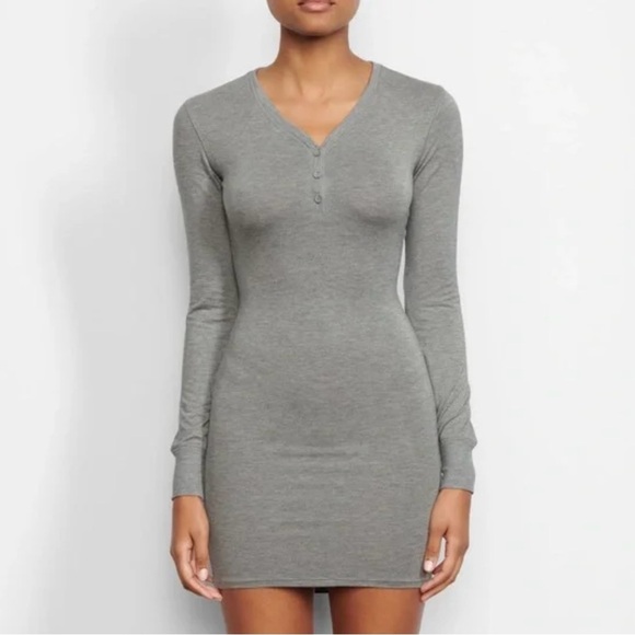 SKIMS Other - SKIMS Heather Gray Long Sleeve Henley Sleep Dress Size Large